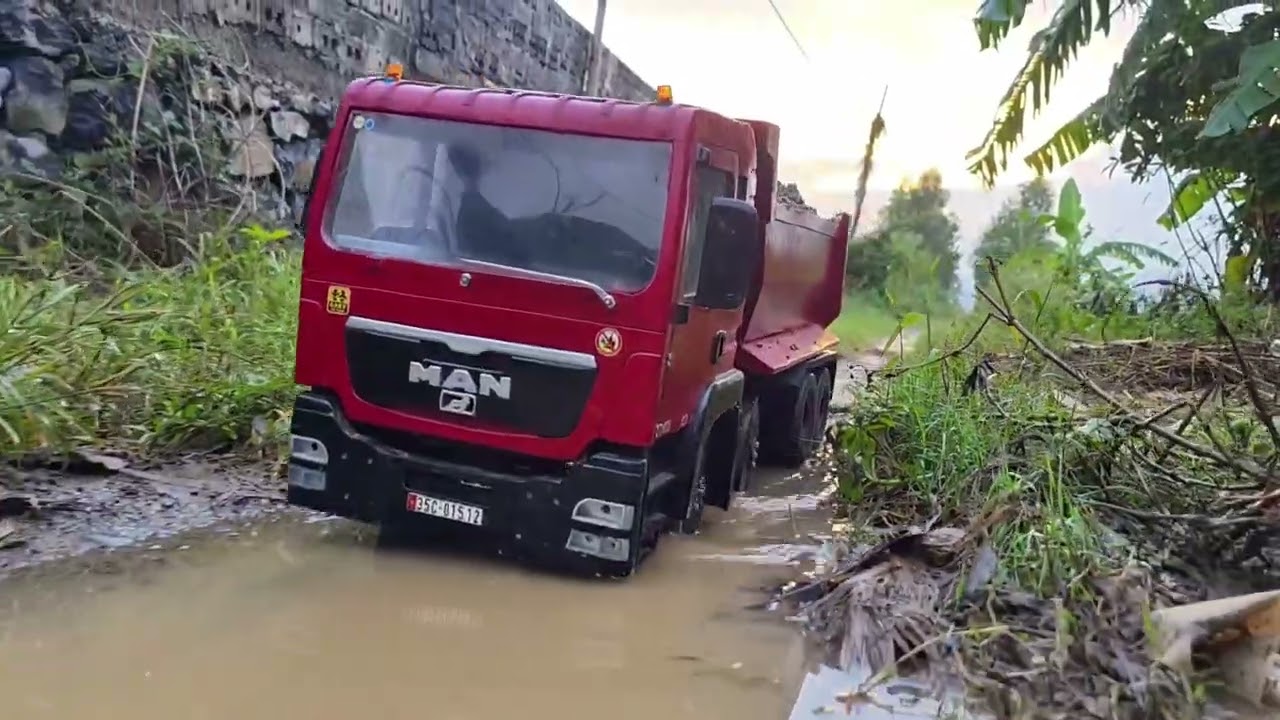 My homemade PVC truck transports rocks on bad roads!