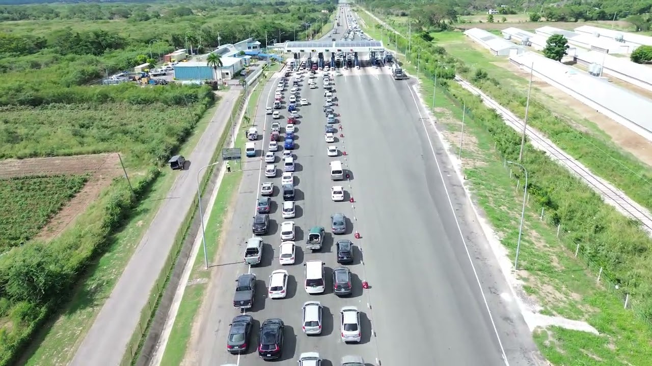 Toll plaza traffic 