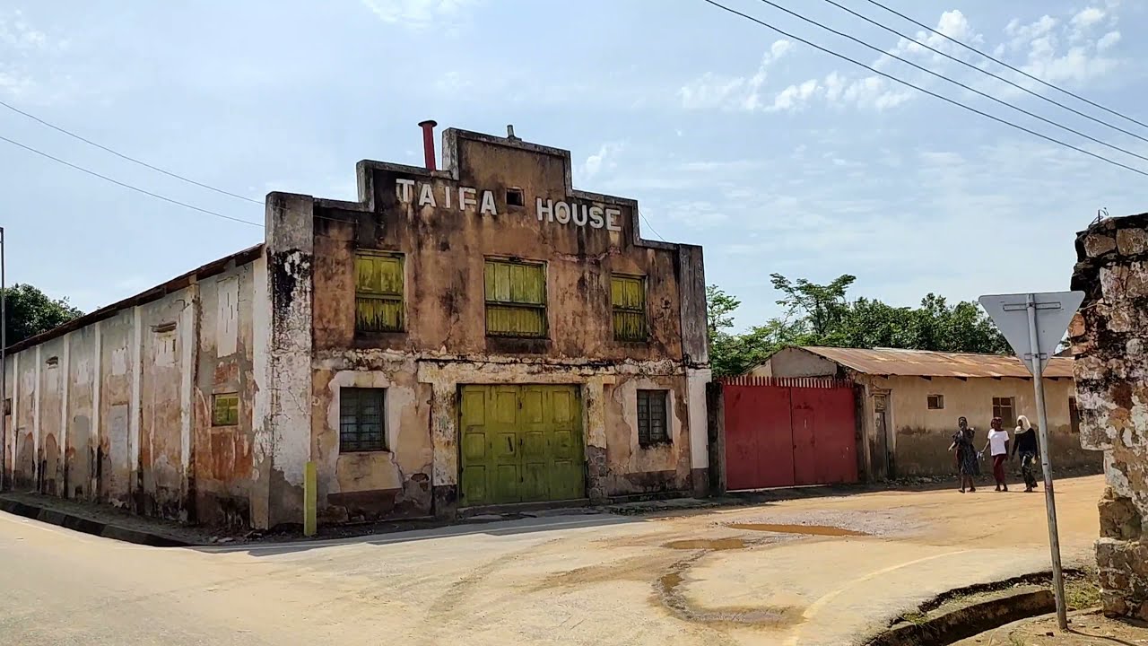 Tabora Street View