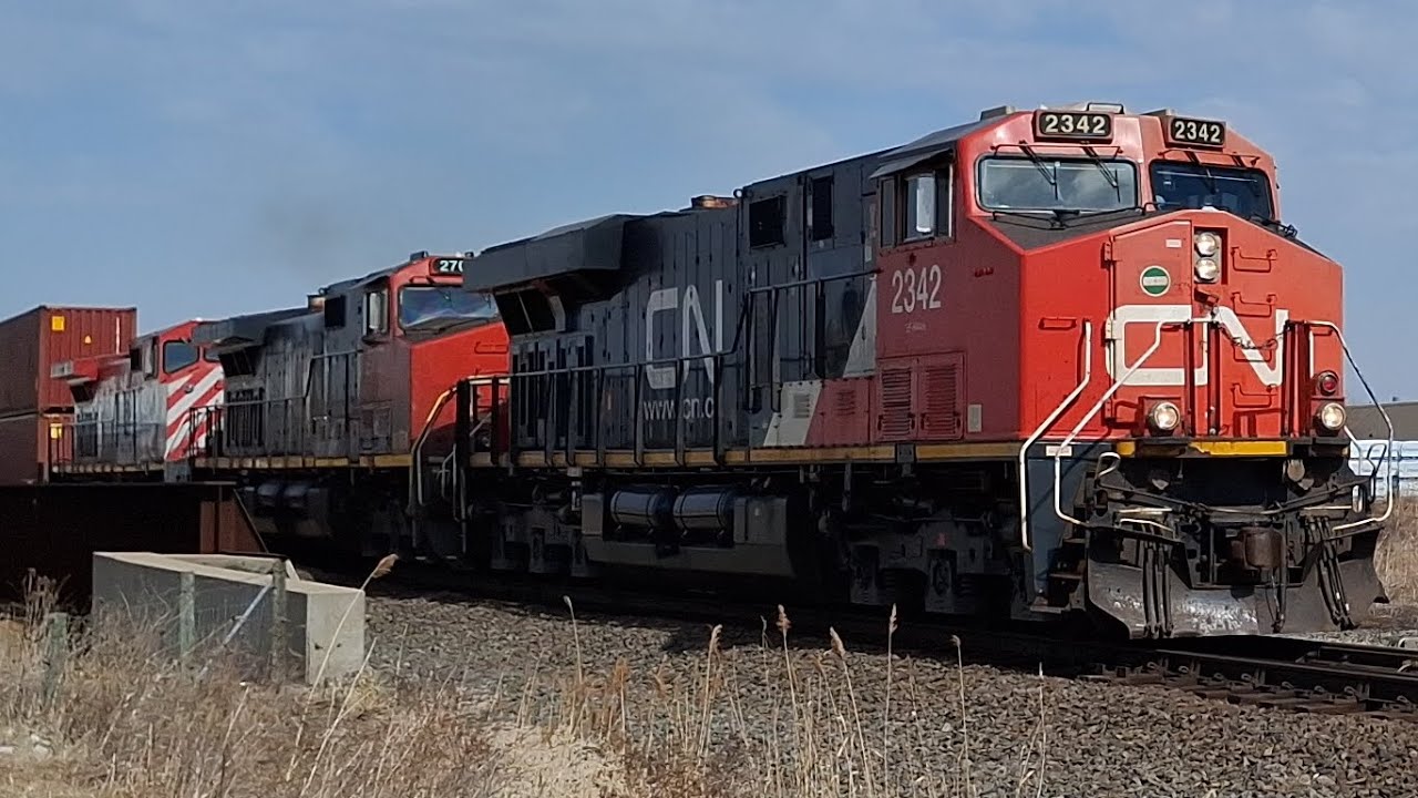 CN 2342 CN 2707 BCOL 4642 Southbound Intermodal Autoracks Fond Du Lac Wisconsin 03-09-2026