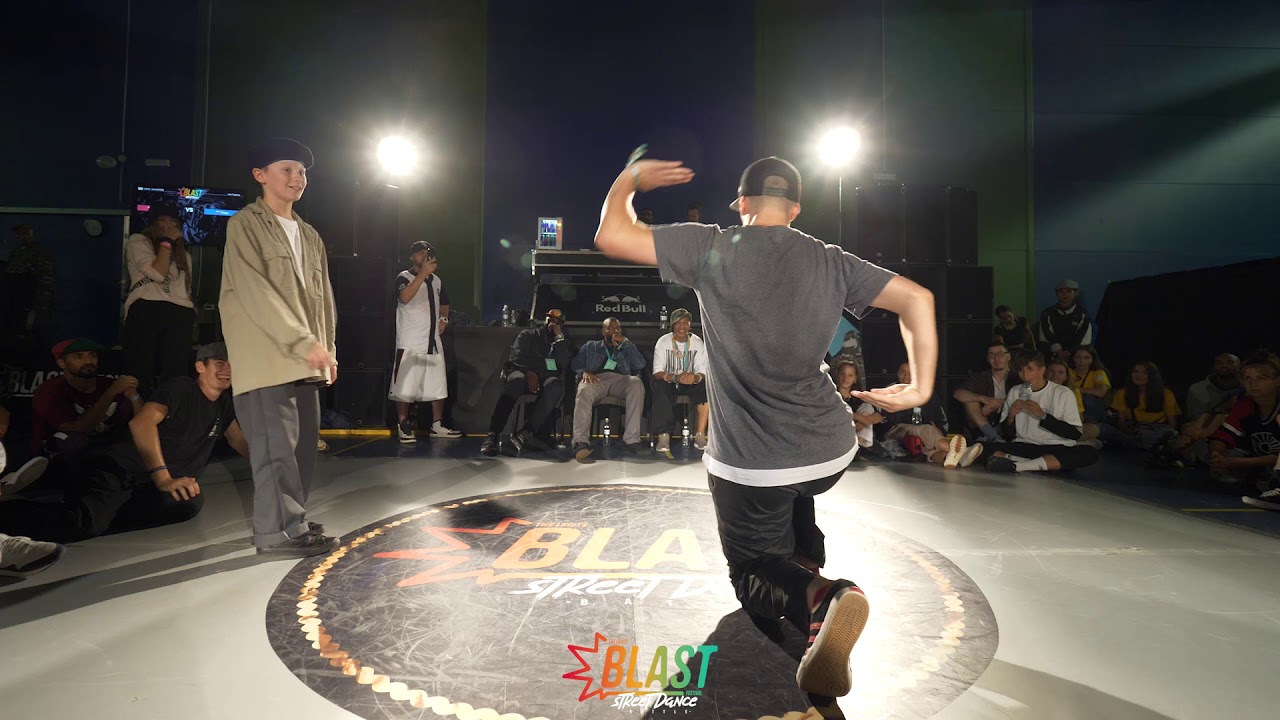 The Legits Blast Street Dance 2019 | Popping 1vs1 Semifinals | Wavy P vs Fizzy