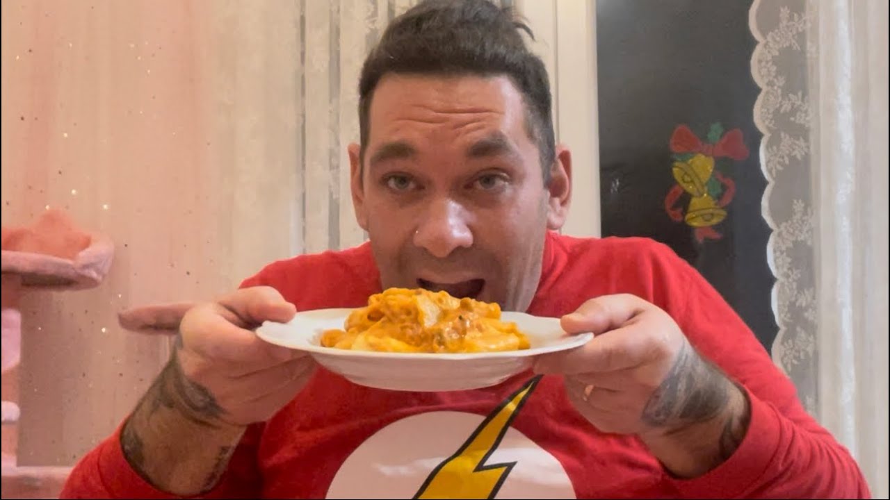 2 PIATTONI DI PASTA AL FORNO EATING SHOW SHOW MUKBANG ITA A CONDUZIONE FAMILIARE RISATE ANNESSE!!!!