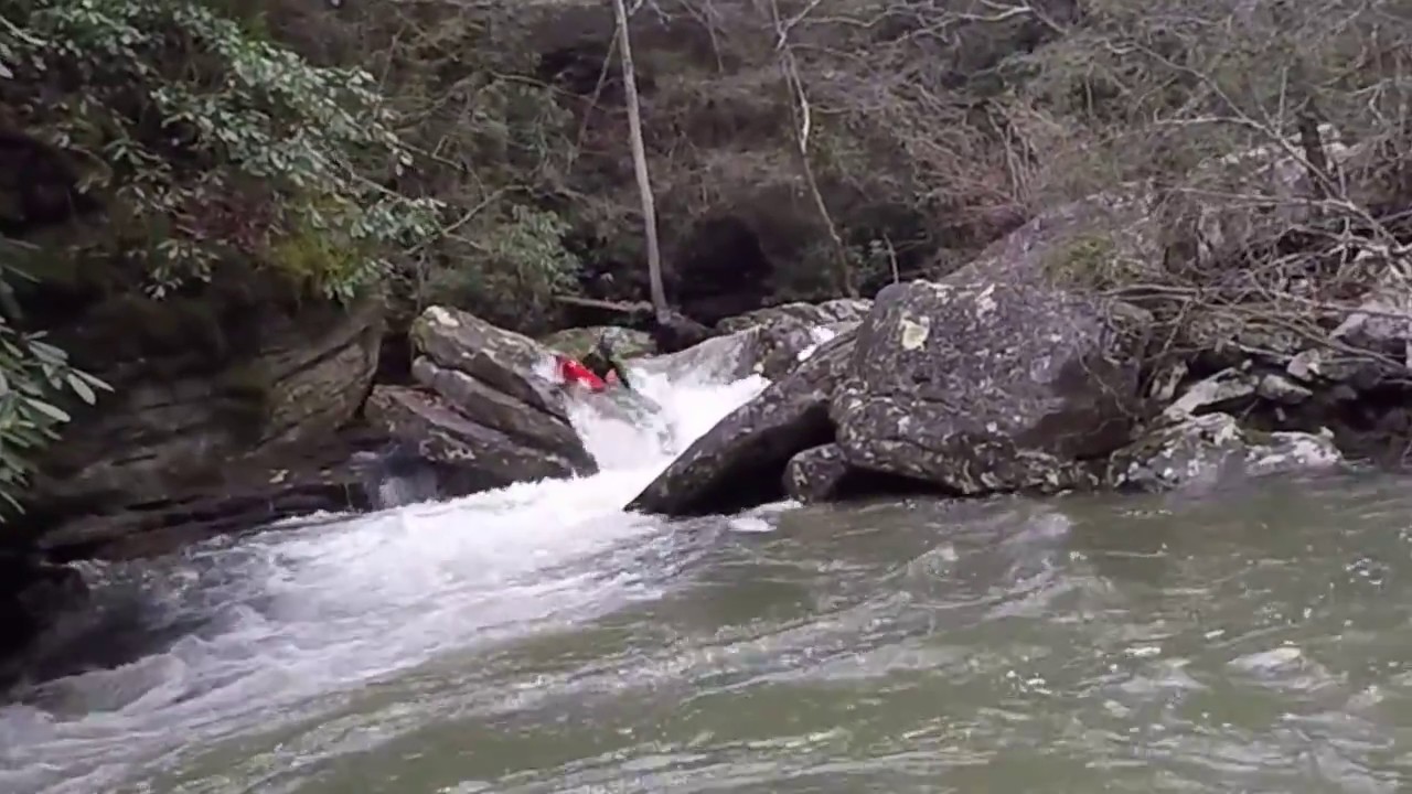 Kayaking Little Clear Creek in Tennessee level 1.8