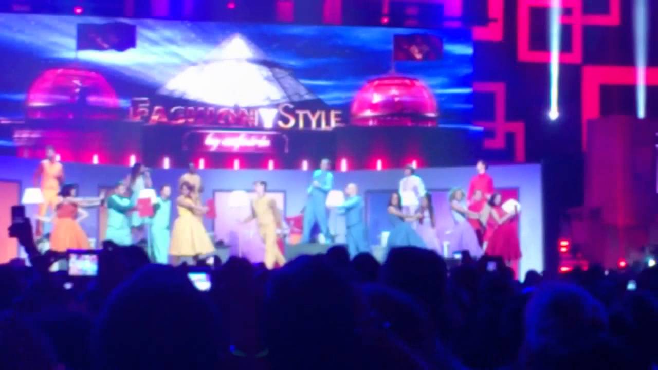 La Boite à Musique des Enfoirés à Bercy 2013