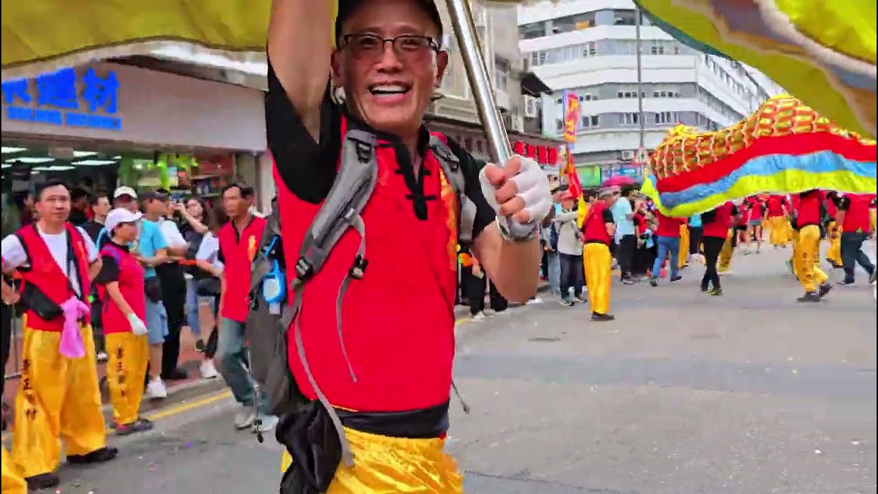 香港元朗十八鄉崇正新村三喜堂 :舞龍巡遊：一年一度天后誕農曆三月廿三日