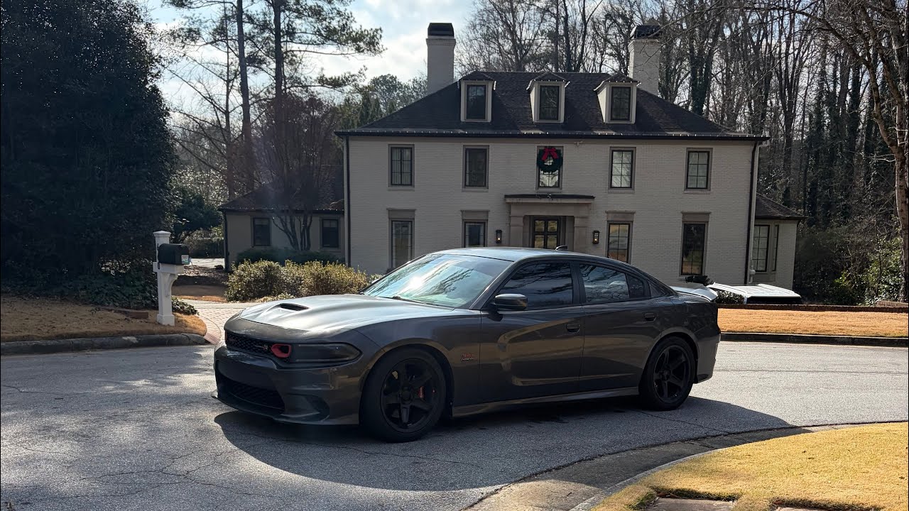 Scat pack POV drive in ATL richest neighborhood