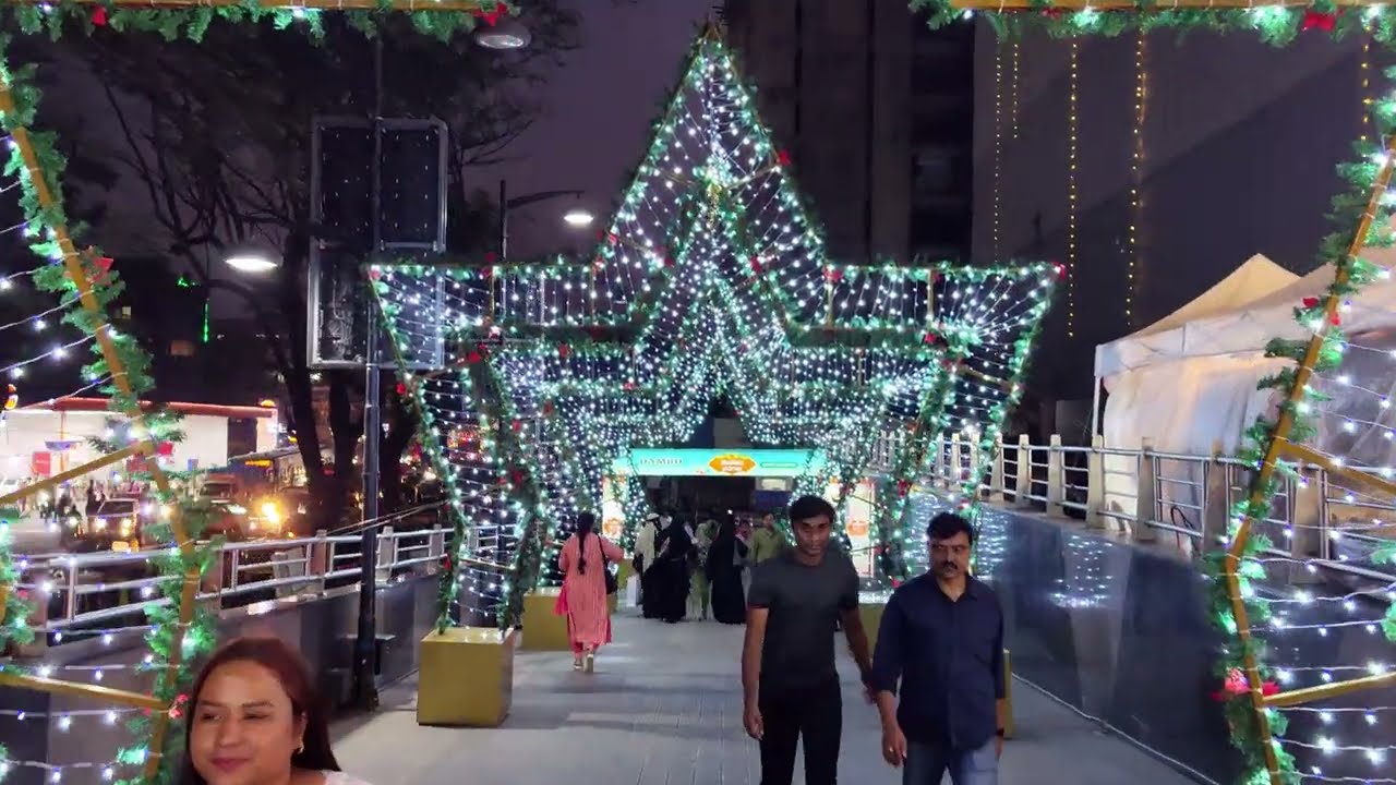 Ultimate Christmas Fun at Mantri Square Mall Bengaluru | Don&rsquo;t Miss the Festive Spirit! 🎅🎁