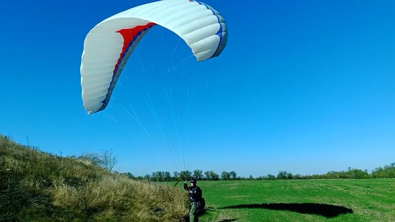 Параплан: U-TURN EVOLUTION M 🪂🚀🌤️ Класс: LTF/EN-A/DHV-1 Вилка: 75-100 Год: 2014✈️ Слёт с горки 10м.