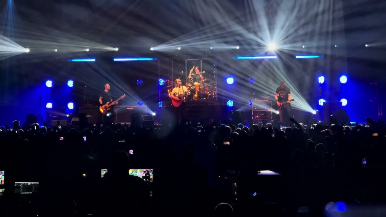 Alter bridge - Watch over you Live Manchester 2026