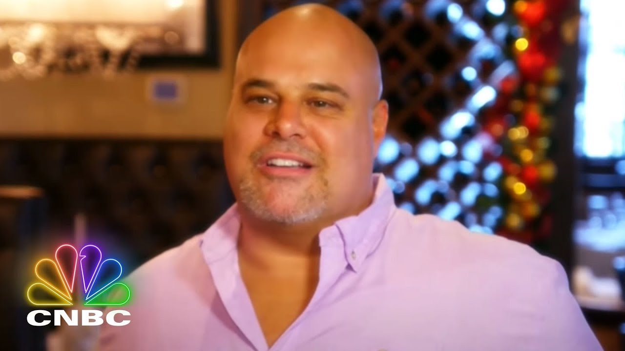 Афера на Статен-Айленде: Майк Палмер: Большой Рон Монтана: &laquo;Я лучший аферист&raquo; в команде | CNBC Prime