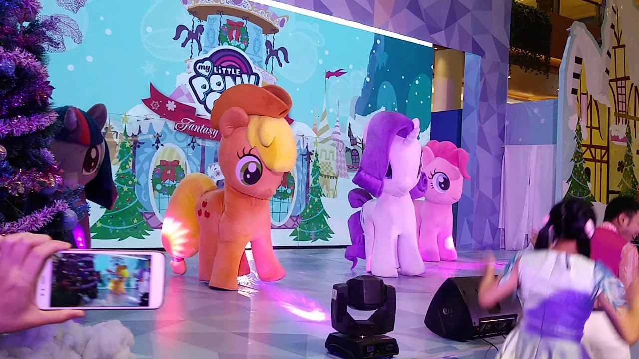 My little pony in sun plaza