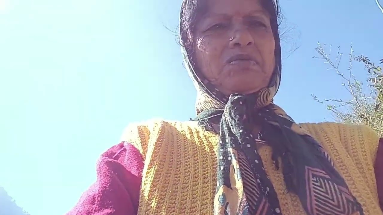 बगीचे की गुड़ाई स्वागत है 🙏🙏🌹