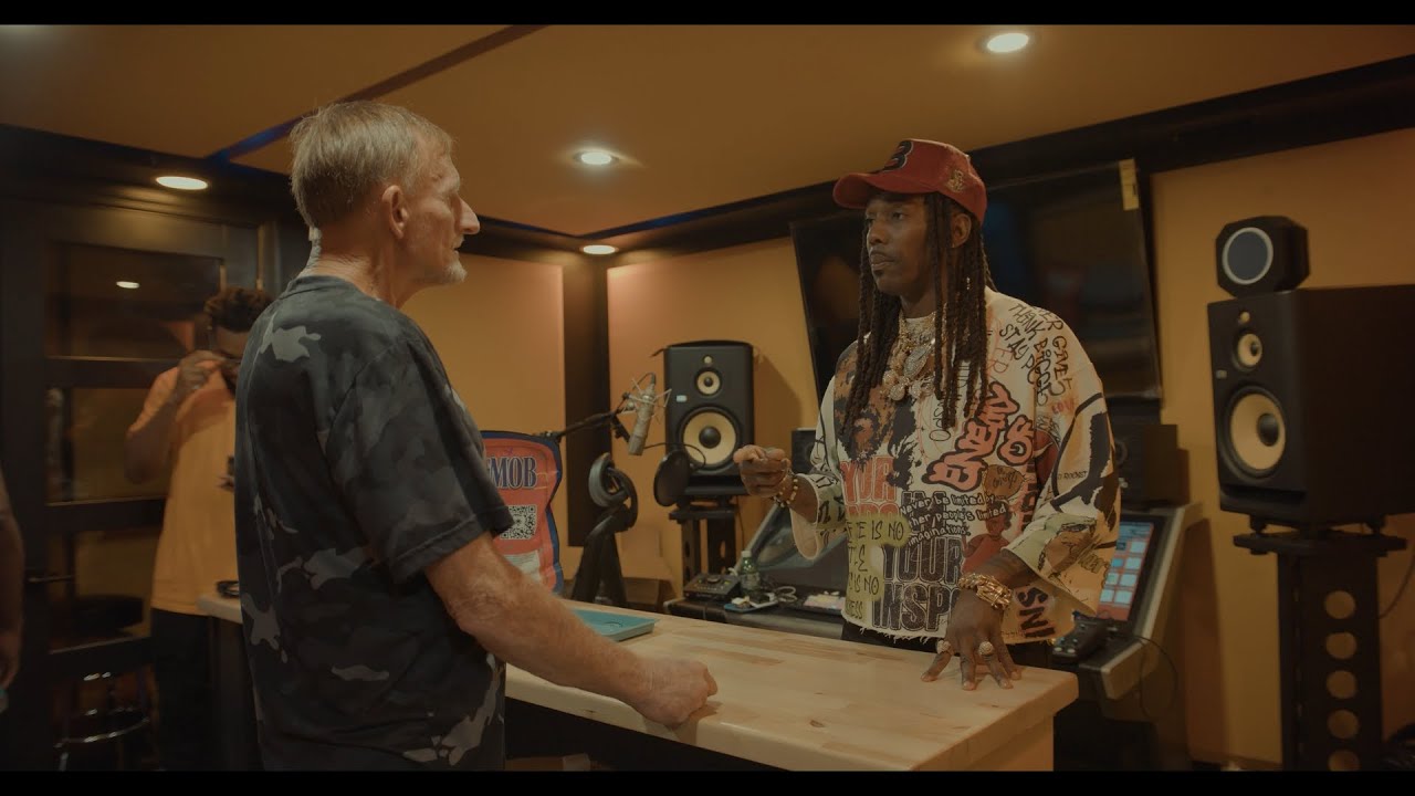 Burga 5 Minutes - (Official New Video)