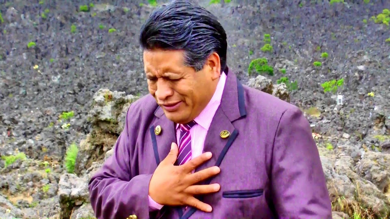 Coros  de Avivamiento Cantante y Evangelista Bartolo Elias Ajanel