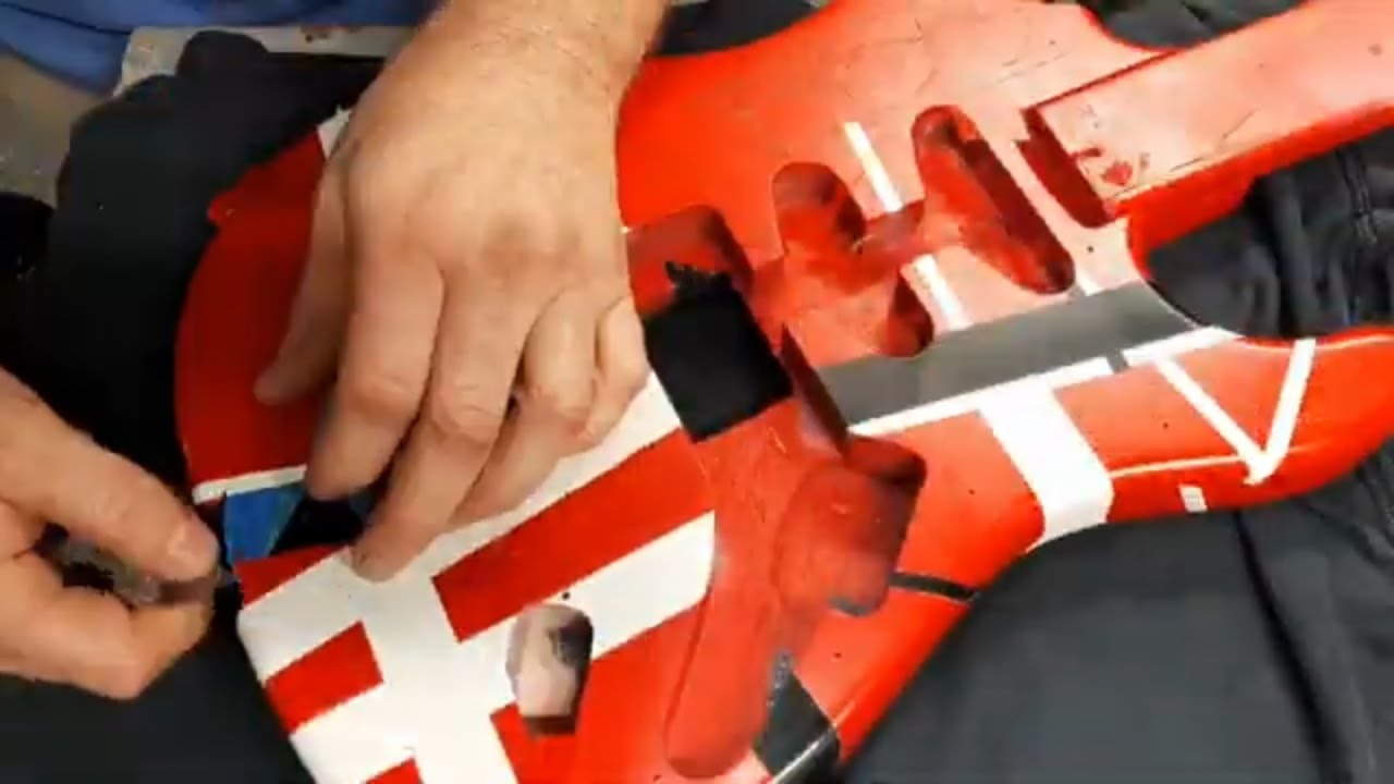 Как собрать и покрасить гитару Eddie Van Halen Frankenstrat менее чем за 30 долларов