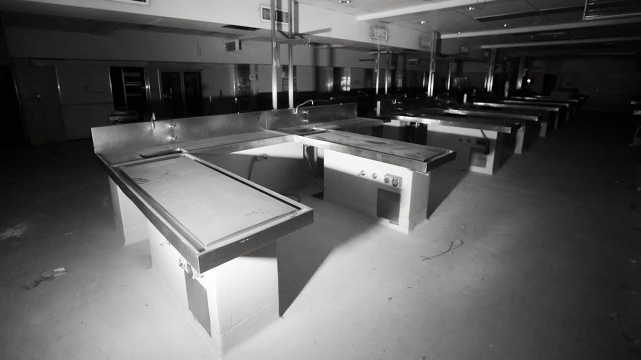Exploring HUGE ABANDONED MORGUE (UNTOUCHED)
