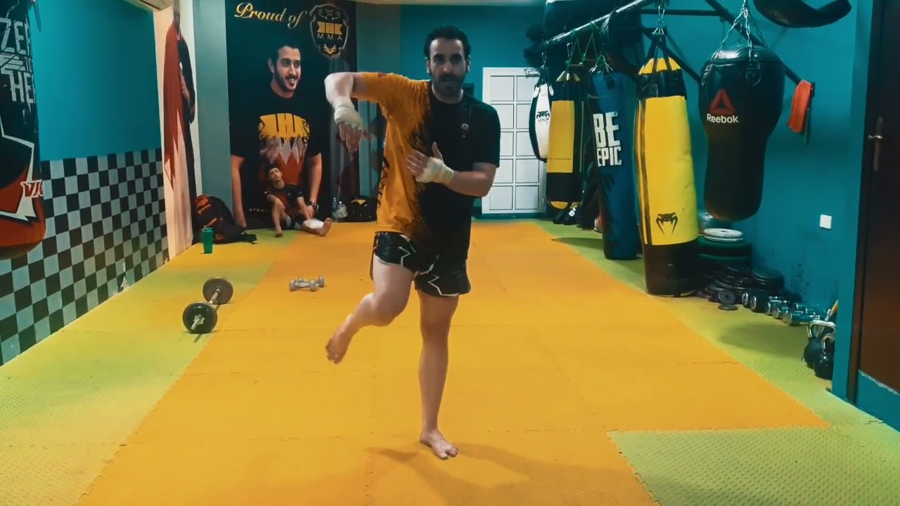 شرح اساسيات المواي تاي للهواة /مع المدرب عبدالله خوري ، ضربات الاكواع و الركب و اللكم و الركل / 2022