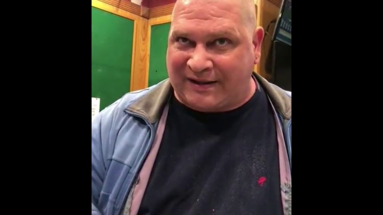 ER BOMBA ANARCHICA POSSO DI LE PAROLACCE????