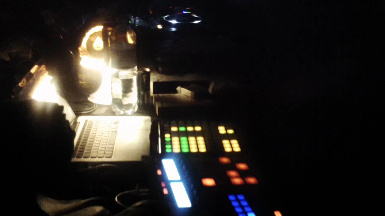 Stimming Live @ Pratersauna 16. Mai 2012 By. Obi 1311
