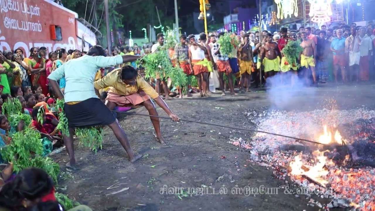 மாரியம்மன் கோவில் பூக்குழி அம்மன் அருள் தேடி ஓடி வரும் பக்தர்களை காக்கும் குழந்தை மாரி அம்மன்...