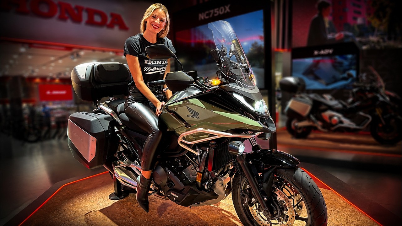Top 10 Mileage Motorcycles of 2026-2027 | Most Fuel Efficient Bikes!