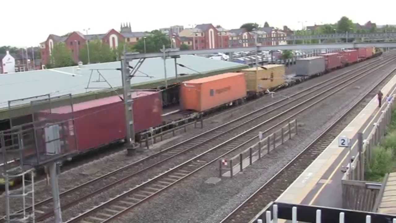 Tamworth Railway Station, Staffordshire, England - 1st July, 2015