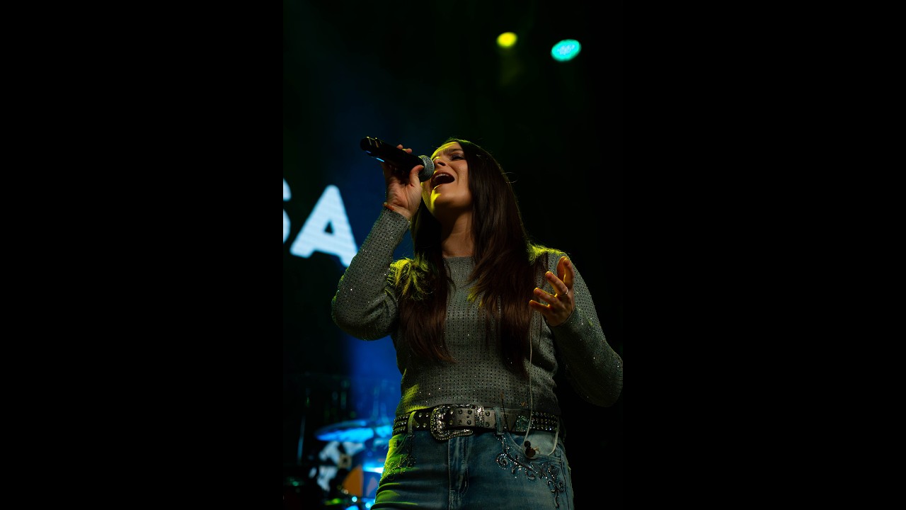 Alyssa Ann performs her original 