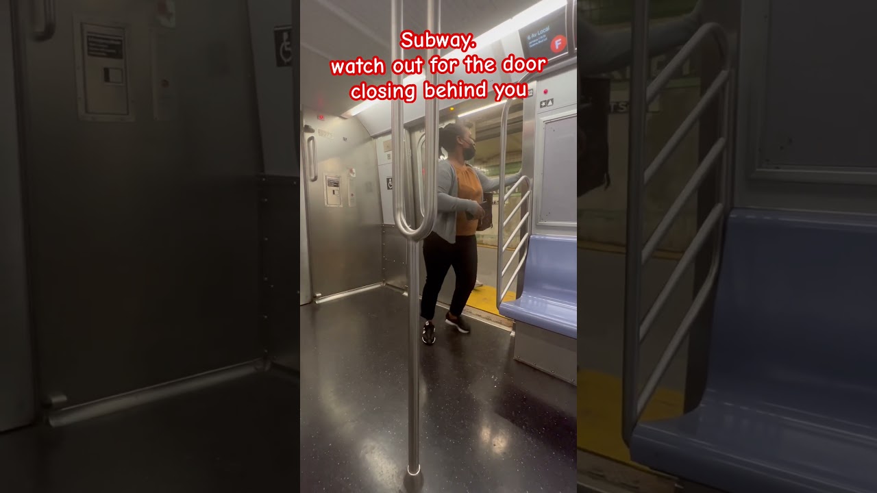 Subway. watch out. The door closing behind you. #shorts #travel #train #youtubeshorts #viral #fyp