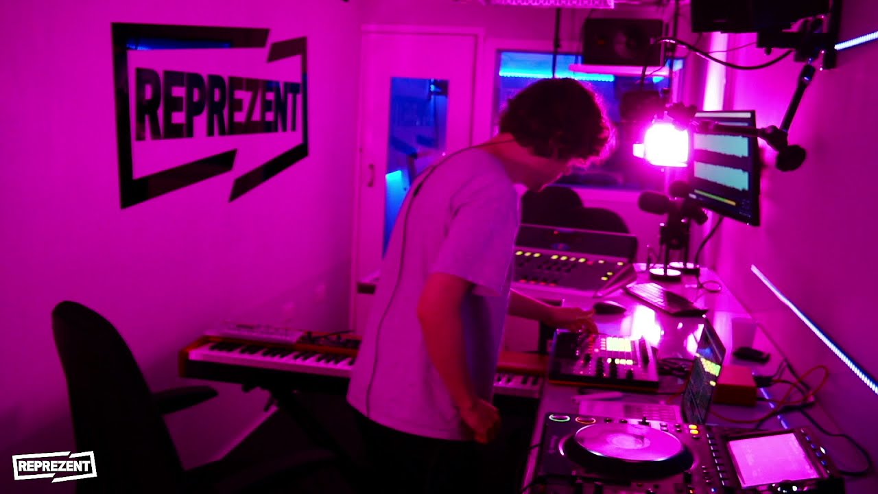Live Electronic Performance | Radio Jacana w/ Model Man | Reprezent Radio