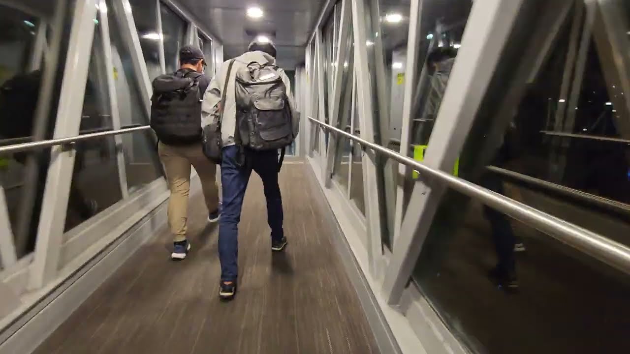 Disembarkation Malaysia Airlines - Immigration KLIA T1 Kuala Lumpur International Airport Terminal 1