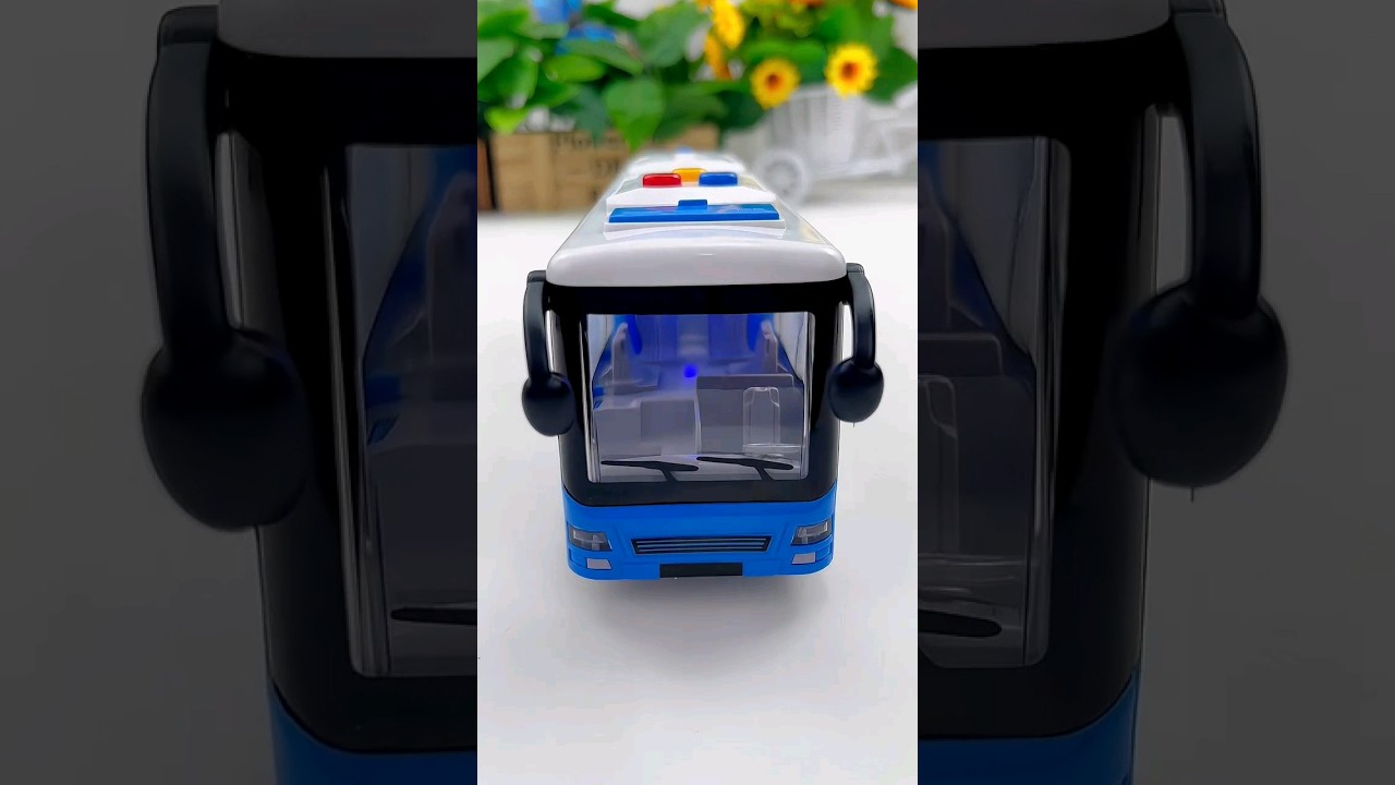 Original Bus Toy 🚍 | open shut doors bus | cute toys #viralshorts
