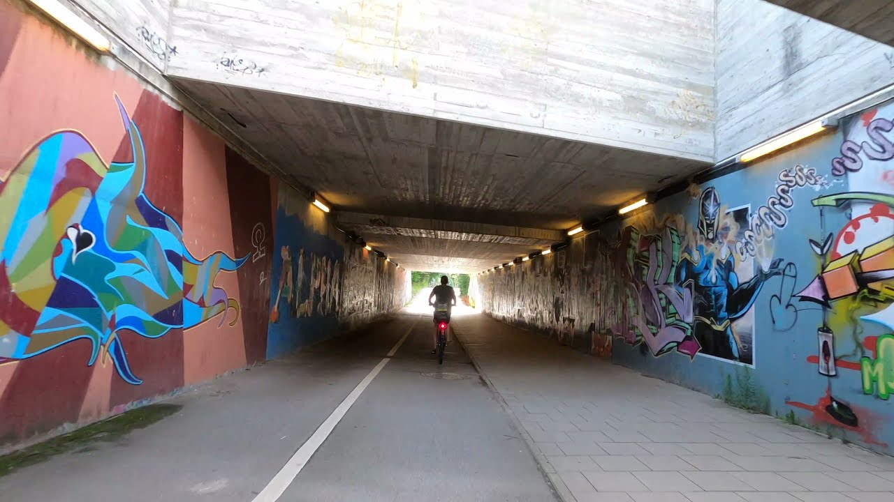 Cycling in Munich: Neuhausen - Pasing-Nymphenburg-Kanal (4K) #93