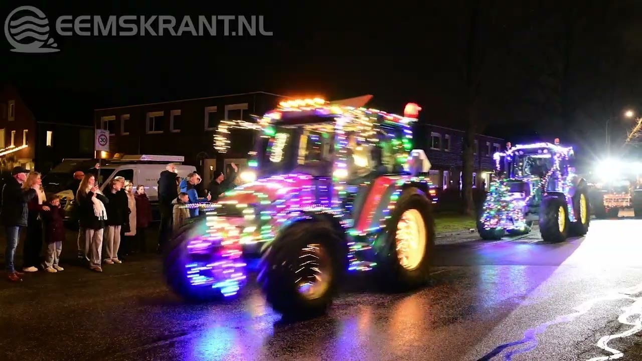 Verlichte trekkers zorgen voor sfeer tijdens lichtjestocht door Eemsdelta