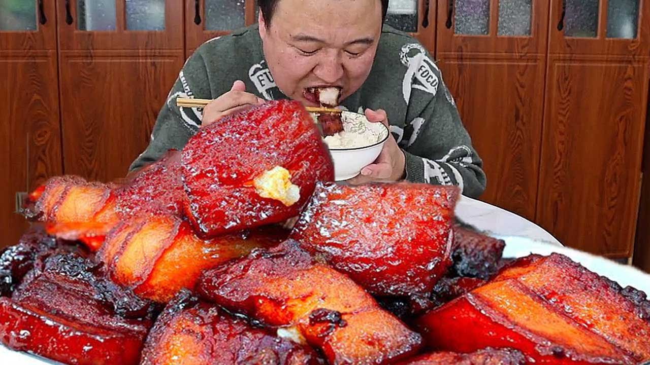 Ah Qiang's Braised Pork Is Fat But Not Greasy, And The Large Pieces Of Meat Are More Than Addictive