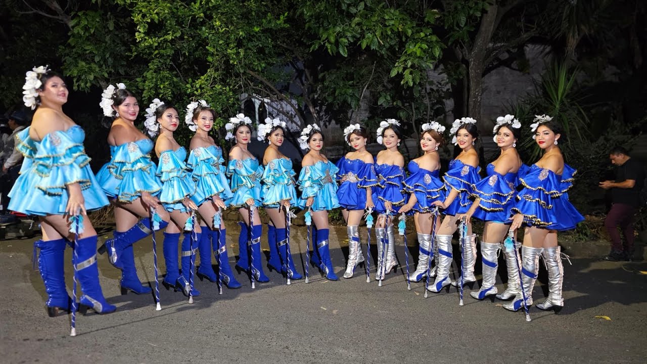 Desfile de Carrozas de Zacatecoluca