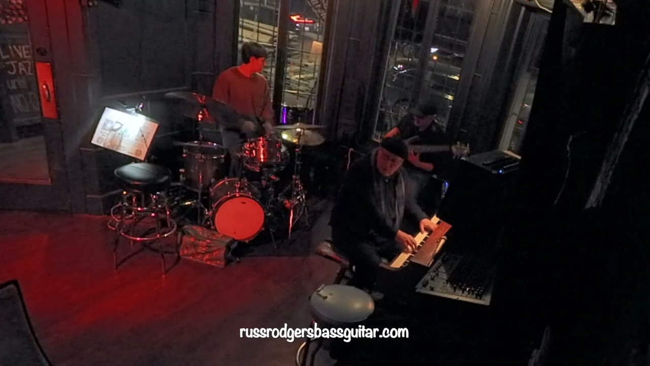 Peter Edelman Trio - I Should Care