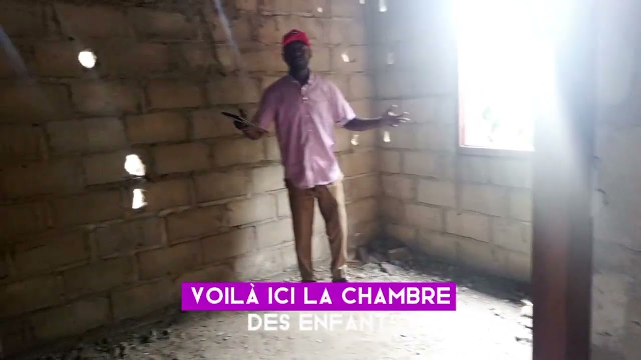 Parcelle à vendre, avec maison en travaux. Dimension : 10m/20. Brazzaville.#immobilier#congo#mvbimmo