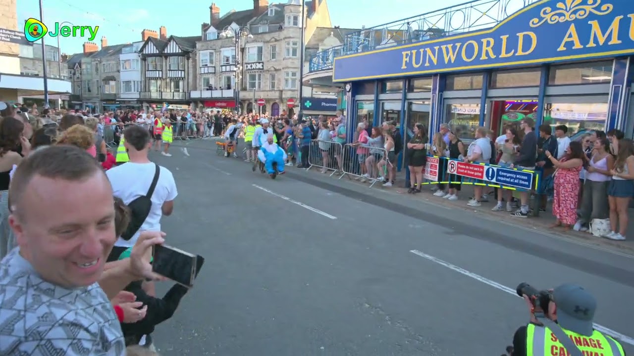 Swanage carnival 2025 Wheelbarrow Race