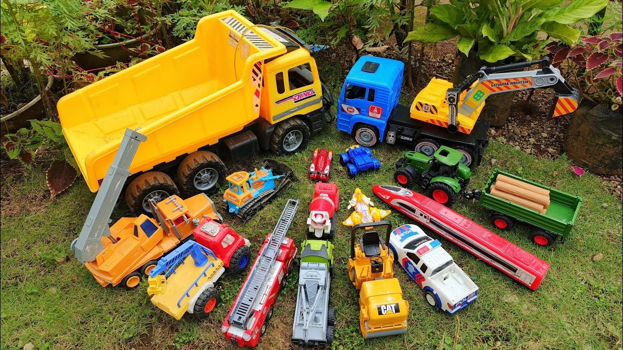 Mencari dan Merakit Mobil mobilan Dump Truck Beko Keruk Kereta Cepat Road roller Truck Crane Pemadam
