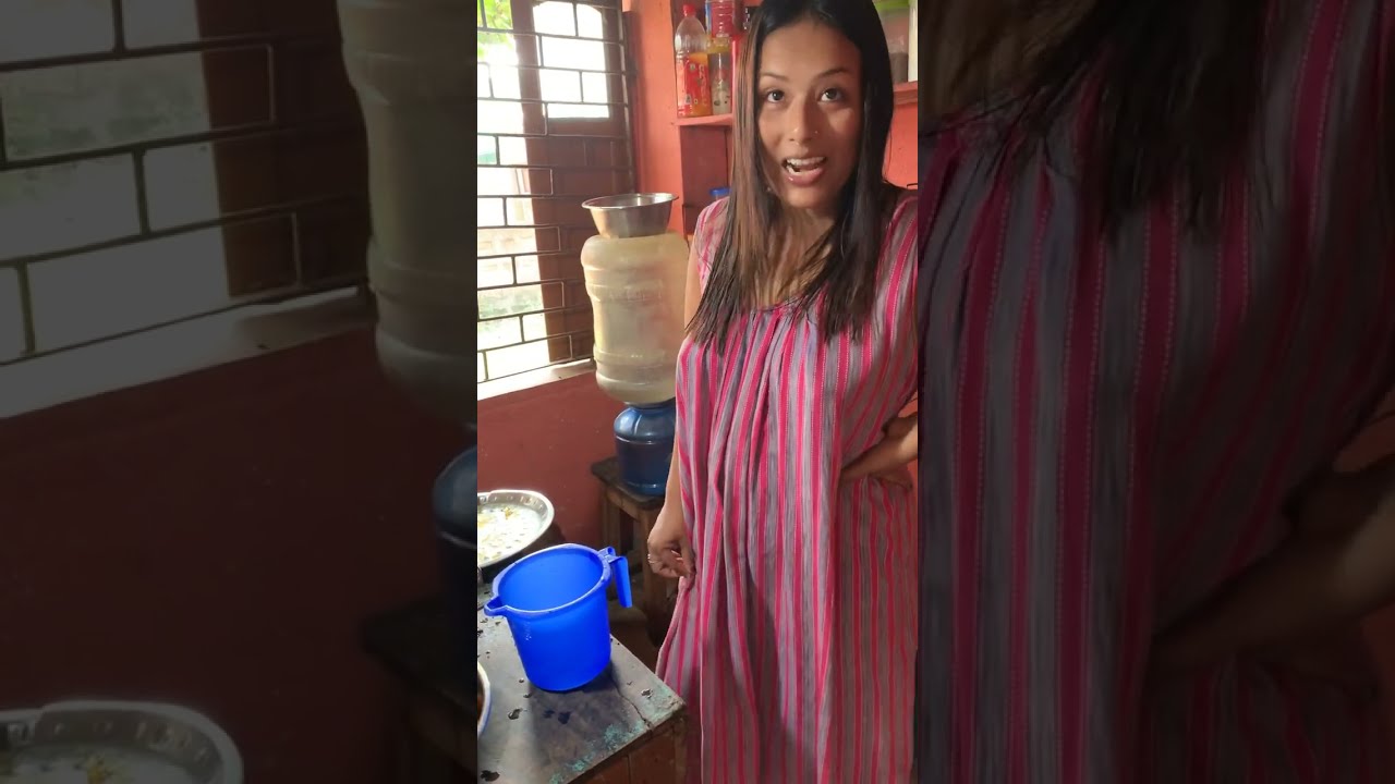 পায়ে ব্যথা নিয়ে হলেও ঘুরতে যাবে কিন্তু আমাকে বন্ধুদের সঙ্গে কিছুতেই যেতে দেবে না 🤔🤦🤦