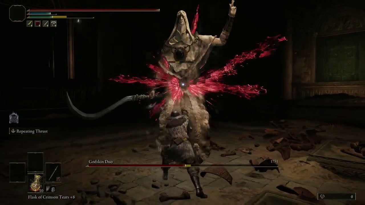 Elden Ring, Old Soldier of Godrick fights Godskin Duo