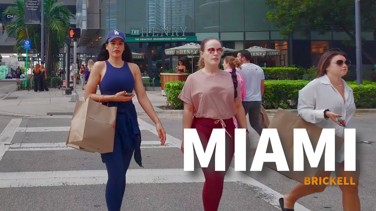 Exploring BRICKELL Miami on a Vibrant Saturday Afternoon!