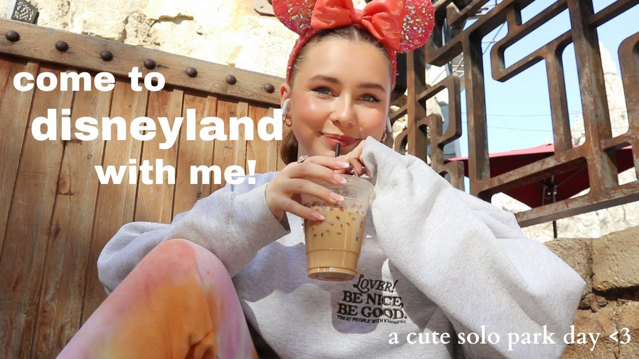 disneyland vlog | solo day, splash mountain & trying new coffee!