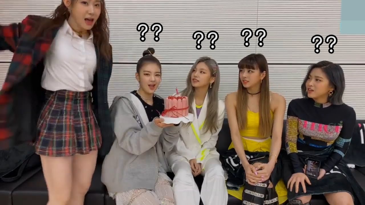 있지(ITZY) 채령이의 알 수 없는 행동들