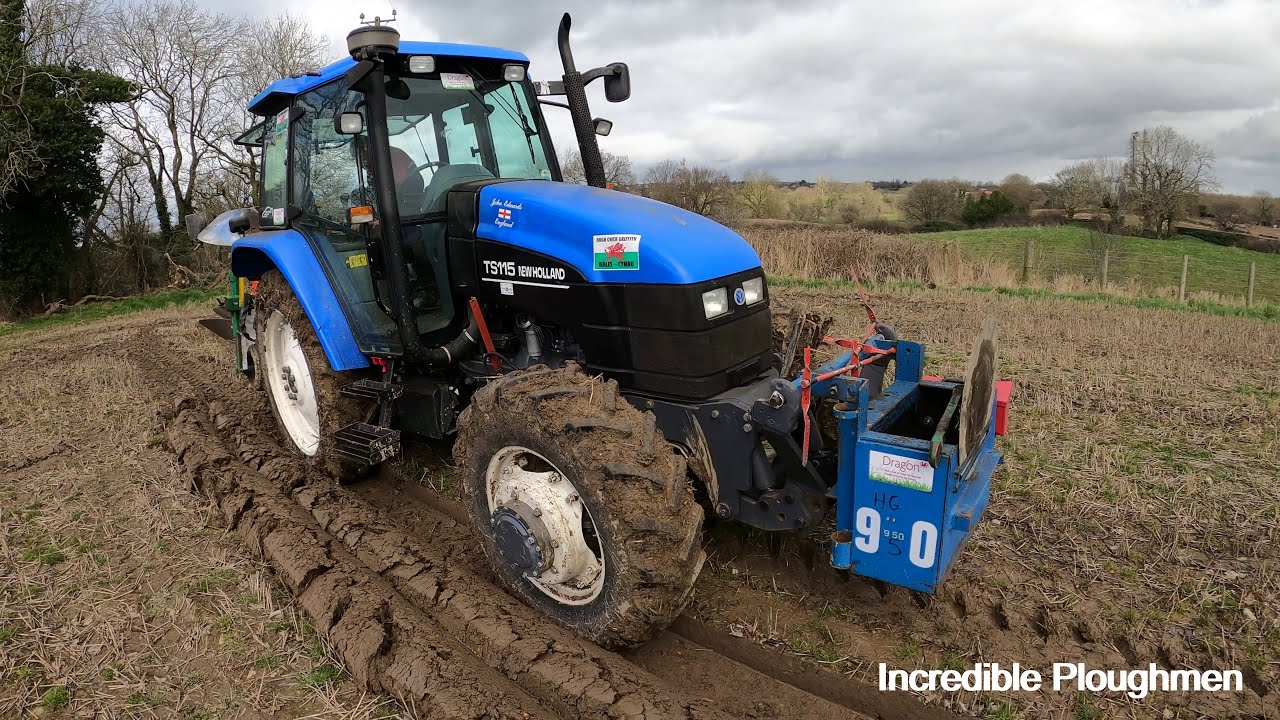 2001 New Holland TS115 7.5 Litre 6-Cyl Diesel Tractor (105HP) With Kverneland  Plough
