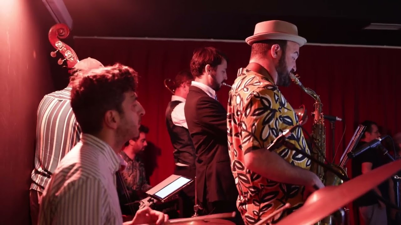 Swing Maniacs Live Music Dance Performance