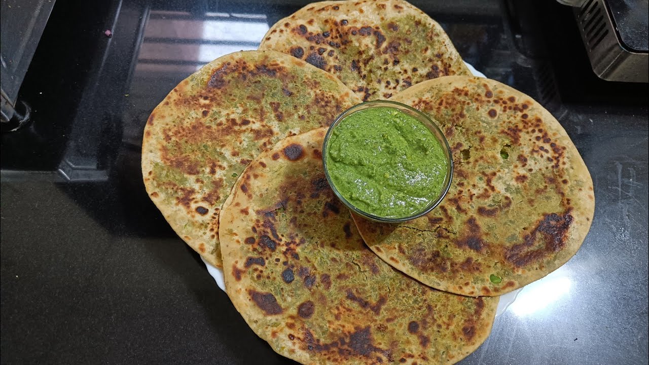 Jayu's Kitchen is live ताज्या मटारचे पराठे एकदा खा‌ आणि कचोरी विसरा#food#youtube#@jayuskitchen1093 