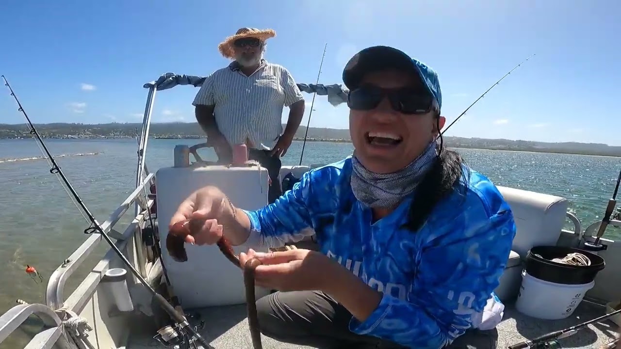 Fishing Knysna lagoon Husband vs Wife  JJ's Fishing Charters