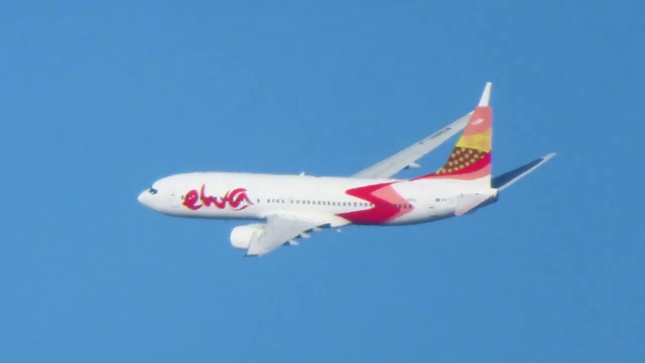 Départ de St Denis de la Réunion, EWA Air 402, Boeing 737-800