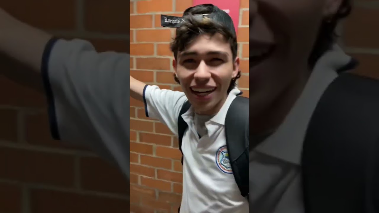 Suscr&iacute;bete para m&aacute;s videos en la Facultad 🫶🏻 #humor #amigos #universidad #facultaddecomunicaci&oacute;n